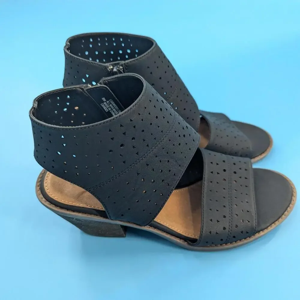 EUROSOFT TANNYN laser‎ cut double strap sandal NWOB Blk Size 8